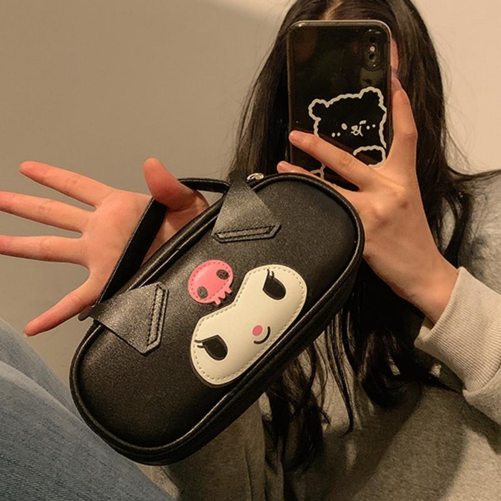Beauty Makeup Edit - Tas Kosmetik PU Hitam Kuromi Sanrio