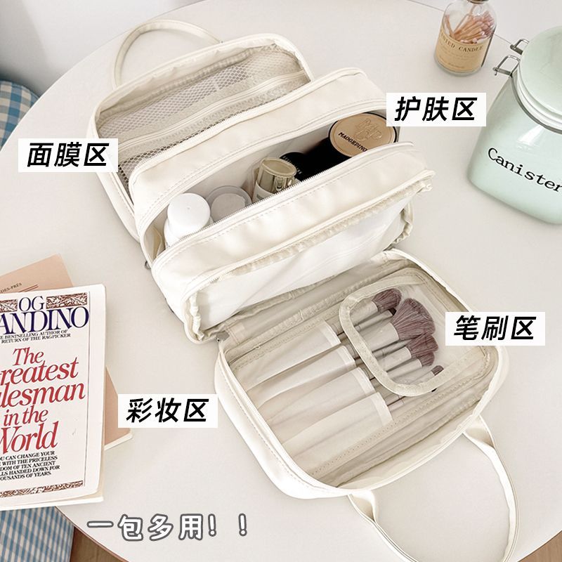 Tas Makeup Multi-Layer Motif M - Beauty Makeup Edit ulasan dan harga