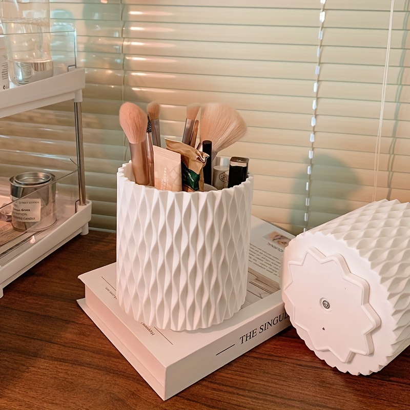 Desktop kotak penyimpanan kosm - Blush Brush Kabuki ulasan dan harga