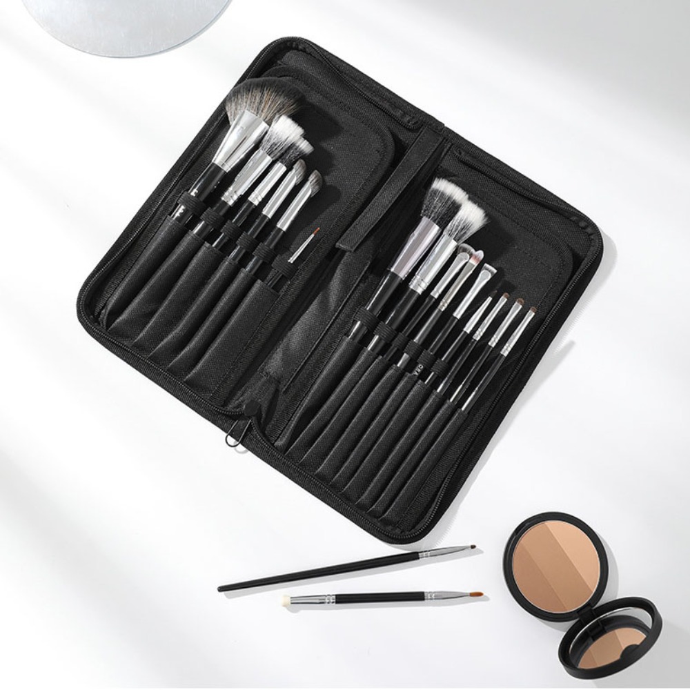 Tas Kuas Rias Portabel Berkual - Blush Brush Kabuki ulasan dan harga